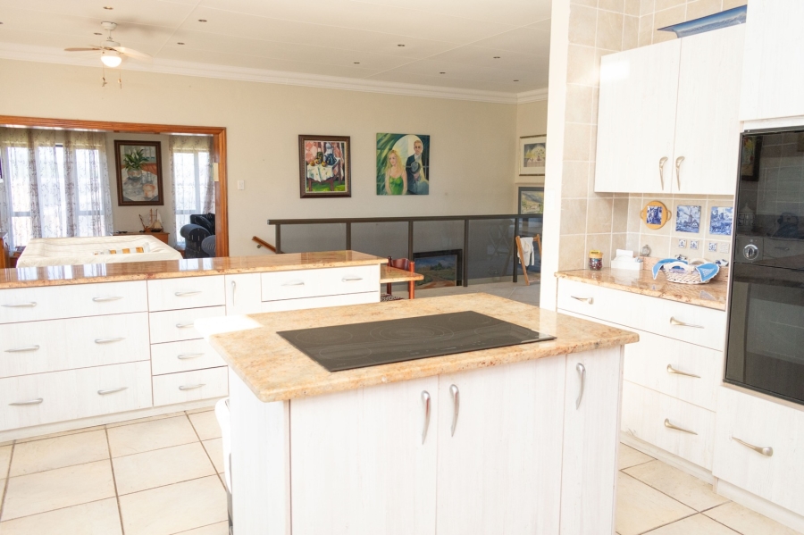 7 Bedroom Property for Sale in Ferreira Town Eastern Cape